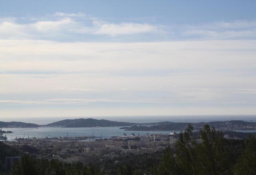 جناح مزود بجاكوزى, La Parenthese Amoureuse