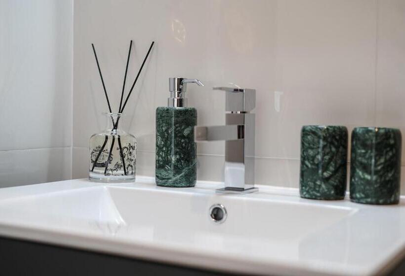 استودیو استاندارد با چشمانداز باغ, Lx Design Apartment Near Congress Center