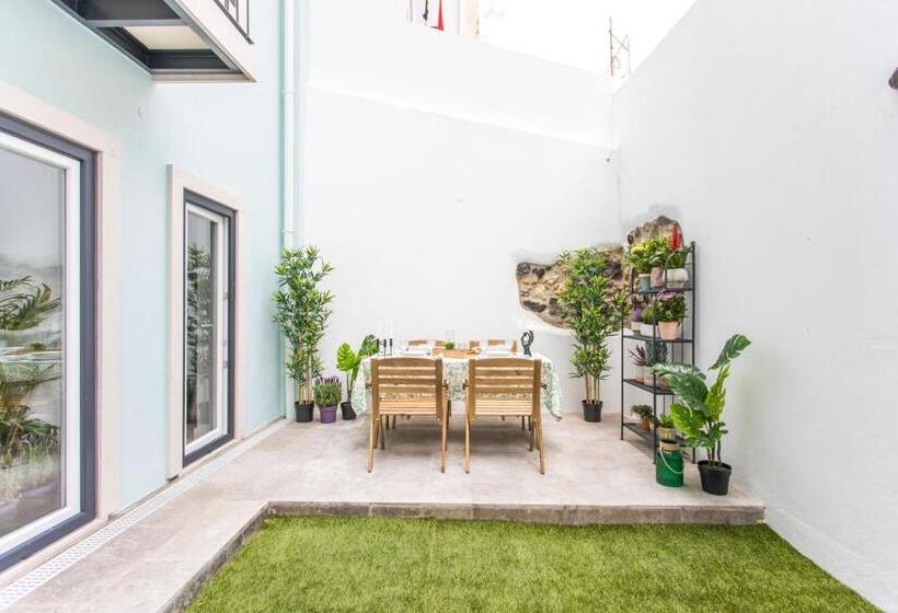 استودیو استاندارد با چشمانداز باغ, Lx Design Apartment Near Congress Center