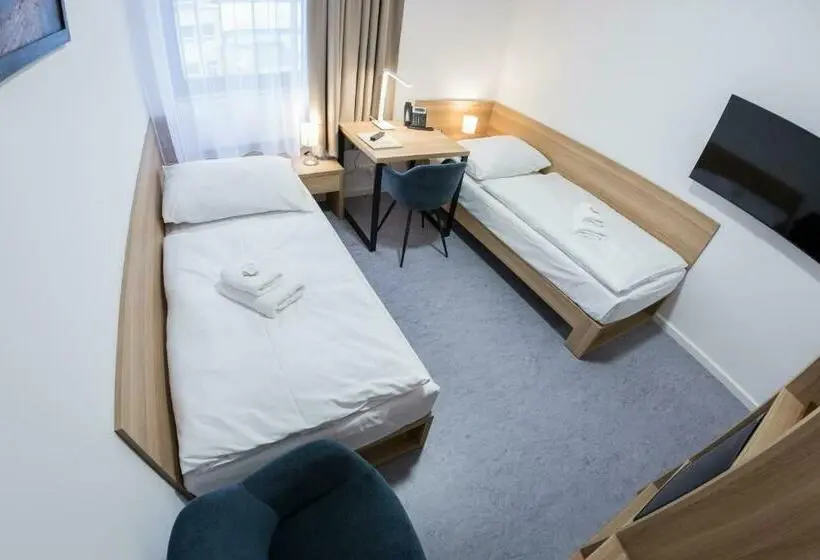 Habitación Economy, Forea