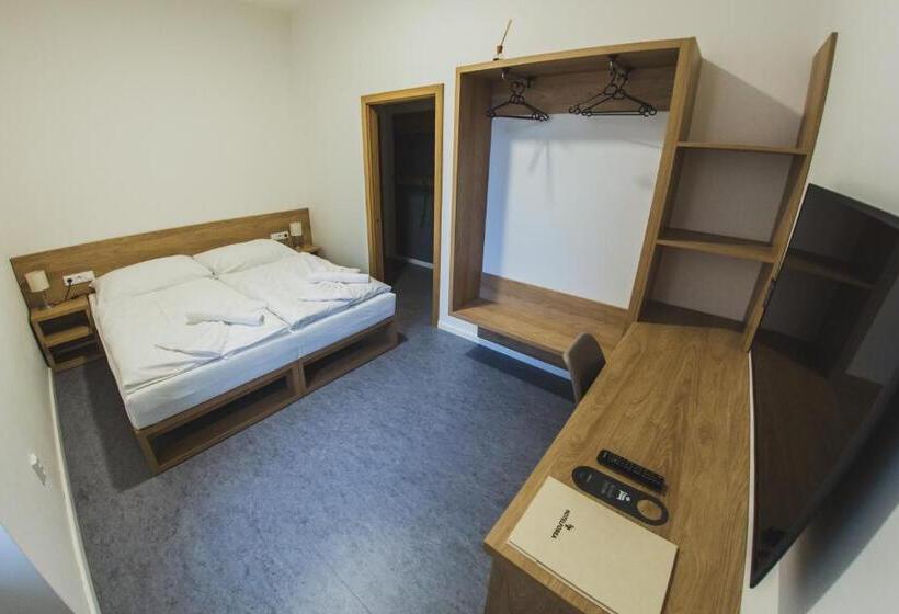 スタンダードルーム, Forea