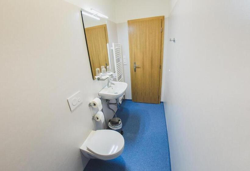 エコノミールーム, Forea