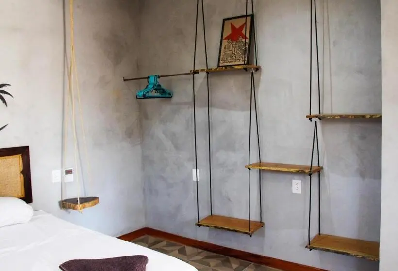 سوییت با چشم‌انداز استخر, Coccoloba Guest House