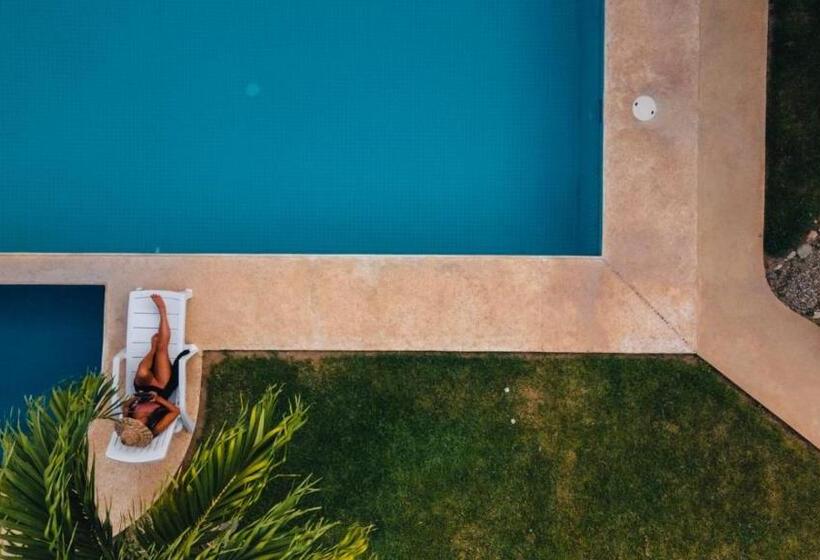 발코니가 있는 스위트, Coccoloba Guest House