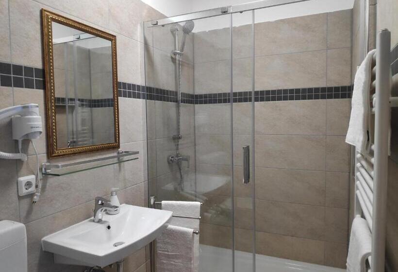 חדר סטנדרט, Pension Lara