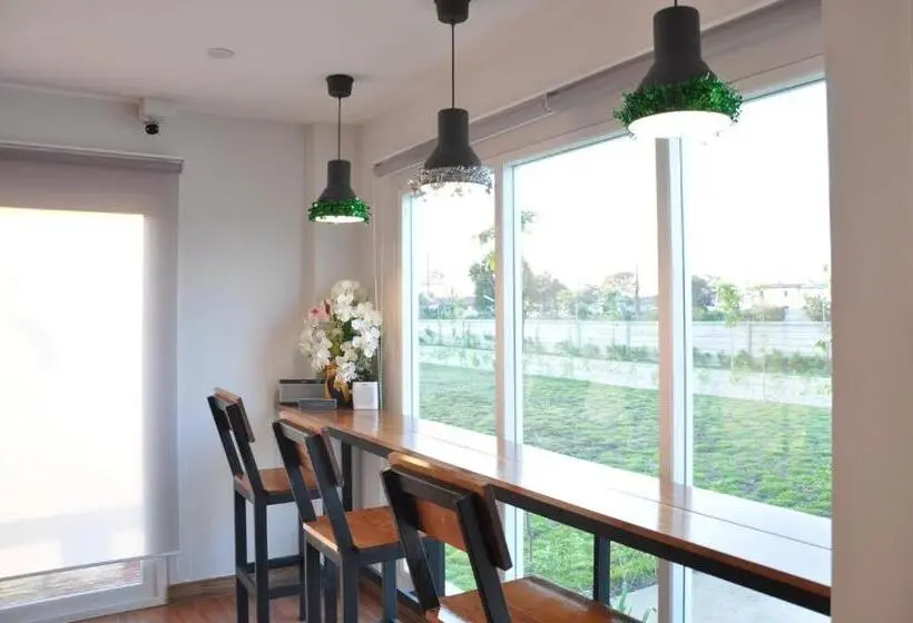 １ベッドルームアパートメント, The Ikon Apartment