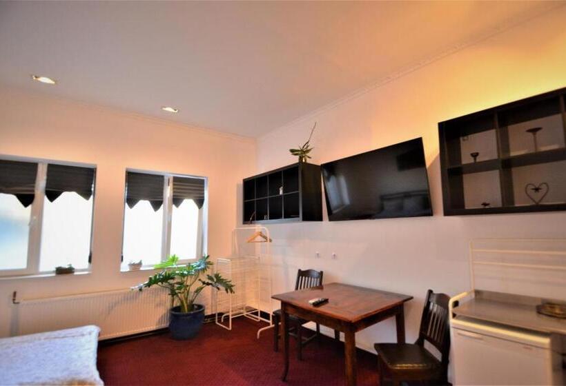 إستوديو قياسى, Casa Ado