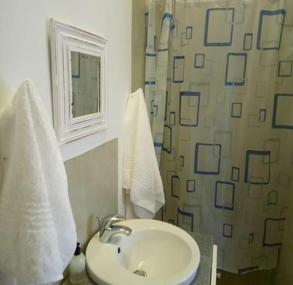 エコノミールーム, Asher Stable Stay