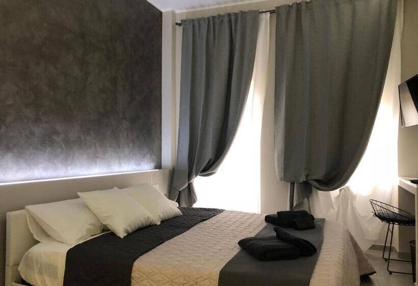 バルコニー付きデラックスルーム, Turin Central Rooms