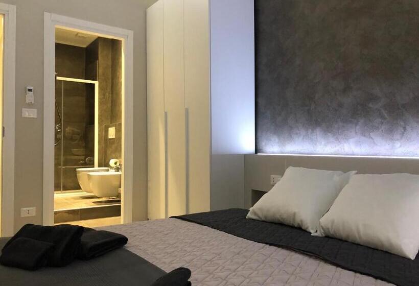 バルコニー付きデラックスルーム, Turin Central Rooms