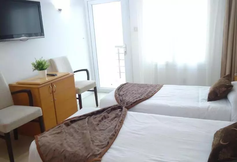 اتاق استاندارد, Ada Beach Hotel