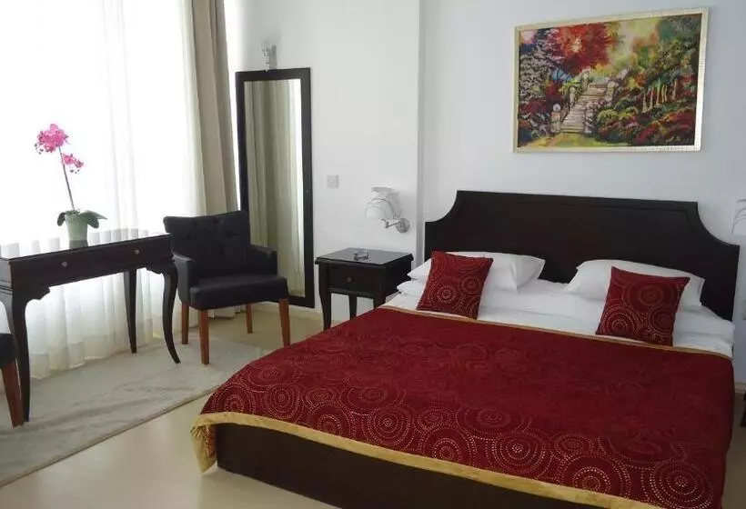 اتاق لوکس, Ada Beach Hotel