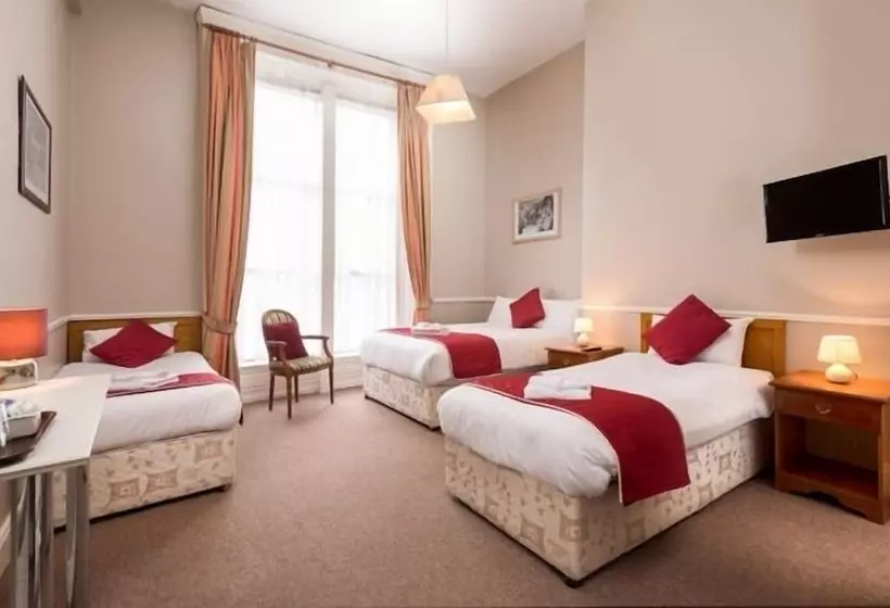 اتاق استاندارد سه نفره, Abbott Lodge
