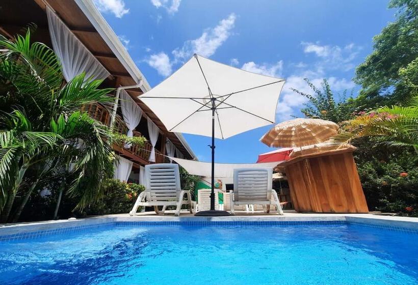 Номер Стандарт Трехместный, Bellavista Suites By Villas Verdes   Samara Beach