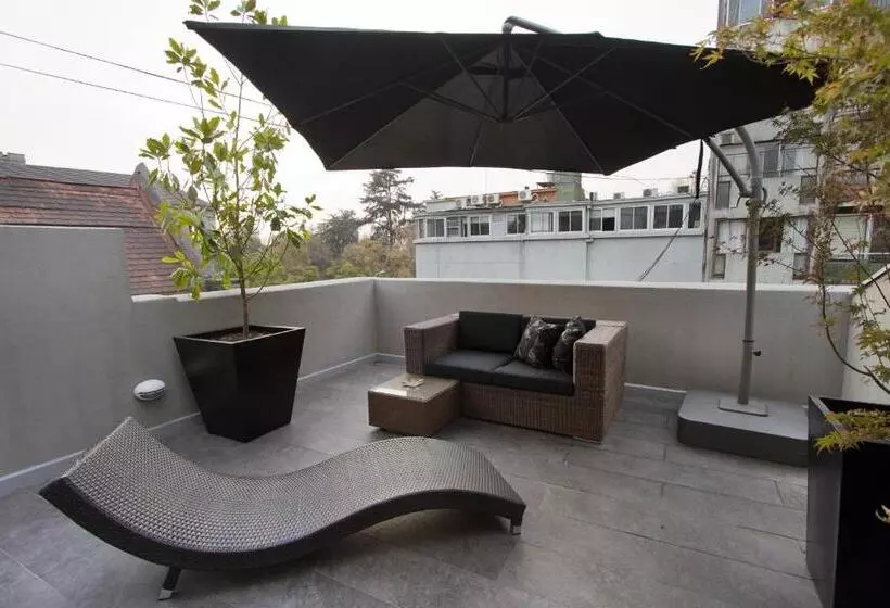 سوییت جونیور, Casa Bueras Boutique