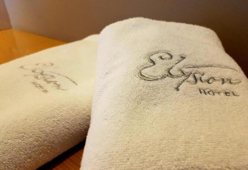 اتاق سه نفره دلوکس با چشمانداز دریا, Elysion