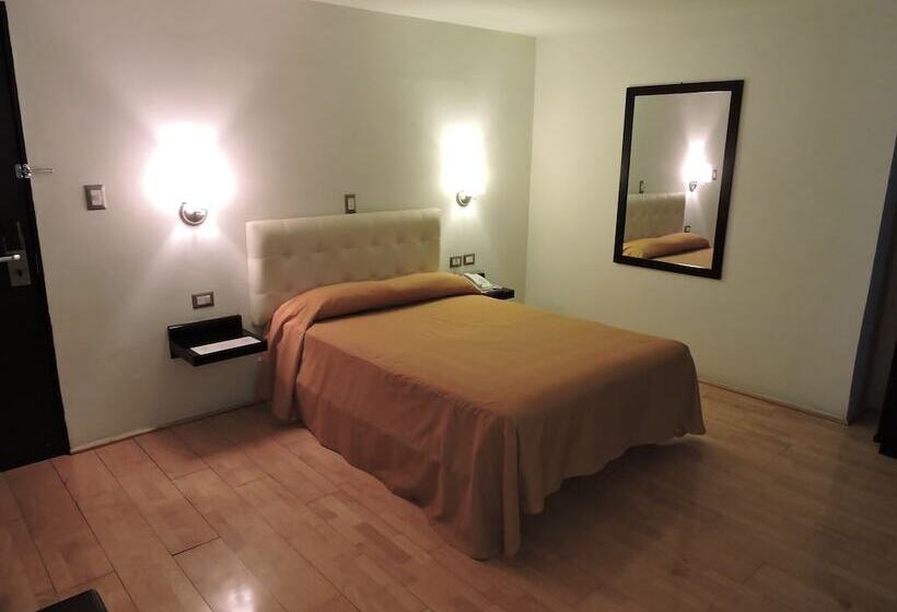 اتاق سوپریور, Granada