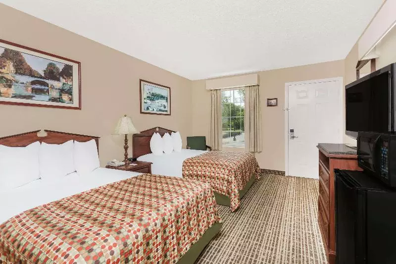 キングサイズベッドのスタンダードルーム, Hilton Garden Inn Dayton Beavercreek