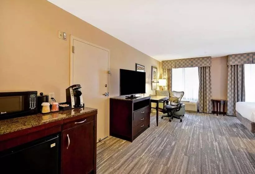 ２ダブルベッドのスタンダードルーム, Hilton Garden Inn Ridgefield Park