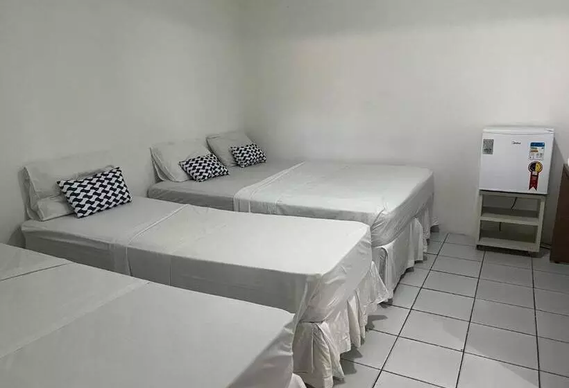 اتاق استاندارد چهار تخته, Jampa Mar Pousada