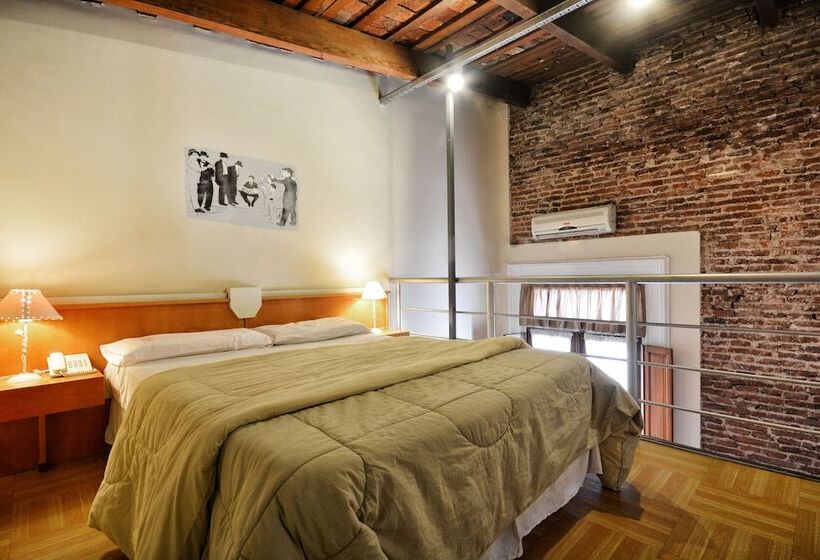 اتاق استاندارد, La Fresque