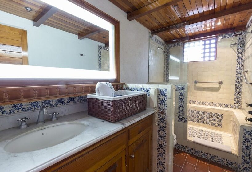 Полулюкс, La Hija Del Alfarero