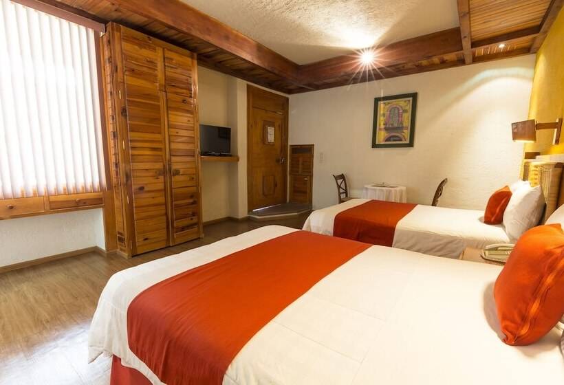 Полулюкс, La Hija Del Alfarero