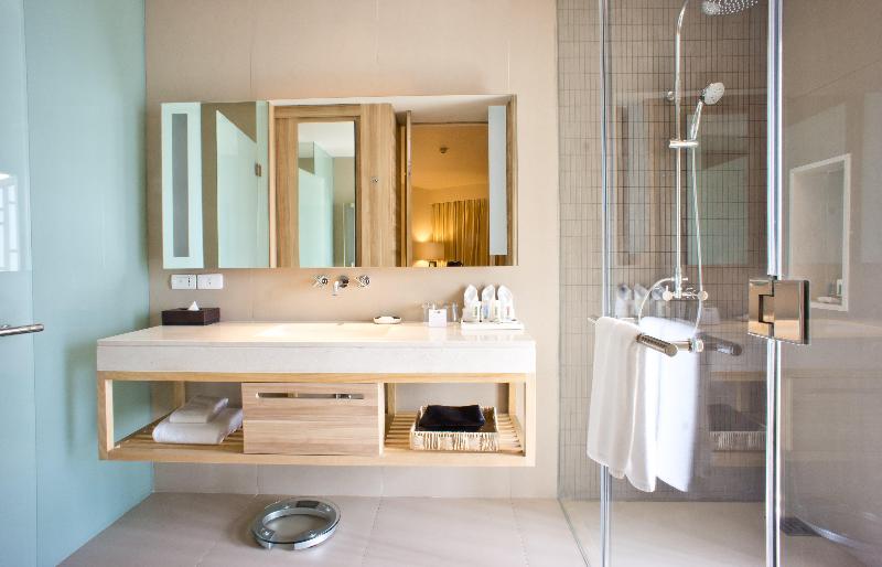 풀장 전망 디럭스 룸, Le Méridien Phuket Mai Khao Beach Resort