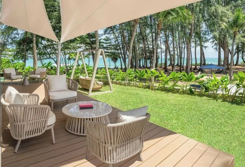 2 Bedrooms Suite Sea View, Le Méridien Phuket Mai Khao Beach Resort