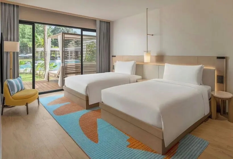 2 Bedrooms Suite Sea View, Le Méridien Phuket Mai Khao Beach Resort