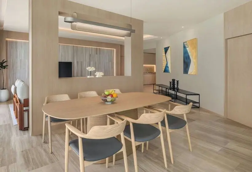 2 Bedrooms Suite Sea View, Le Méridien Phuket Mai Khao Beach Resort
