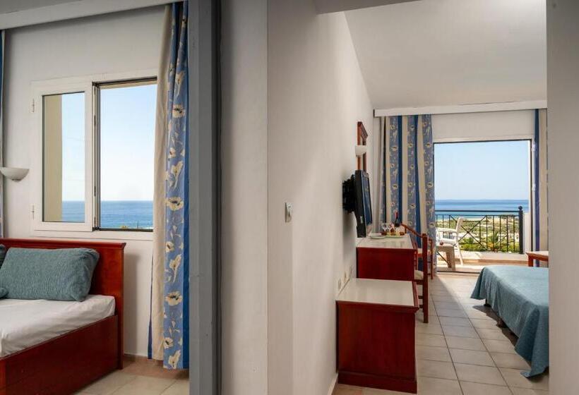 חדר משפחתי נוף לים, Mare Village