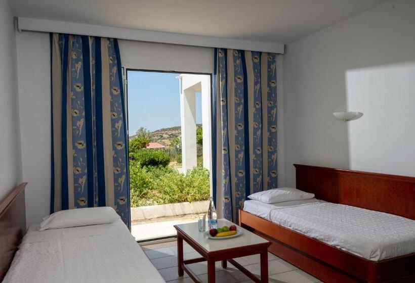 חדר סטנדרט נוף לגינה, Mare Village