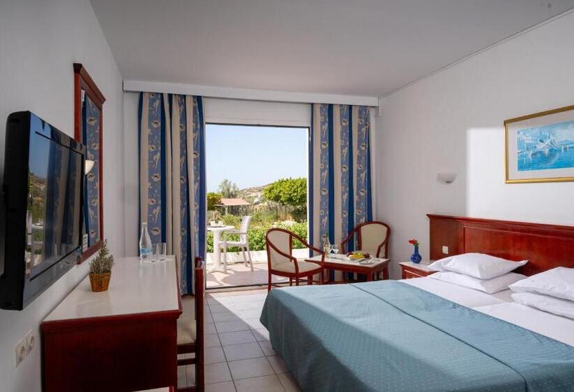 חדר משפחתי נוף לגינה, Mare Village