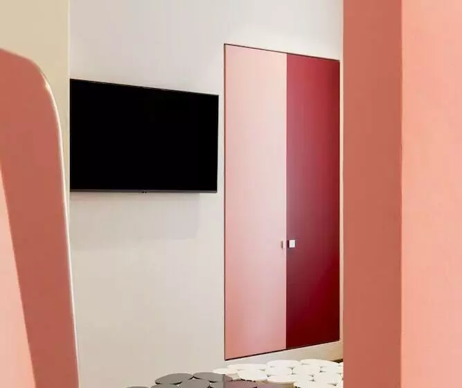 سوییت, Palazzo Segreti