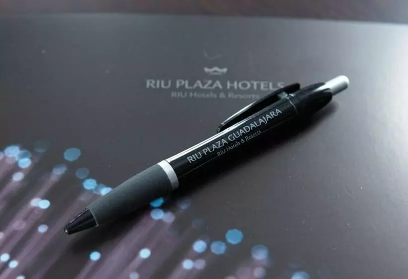 اتاق اجرایی, Hotel Riu Plaza Guadalajara