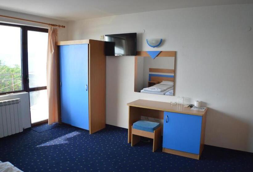 オーシャンビューデラックスルームバルコニー付き, Saint George   Old Nesebar