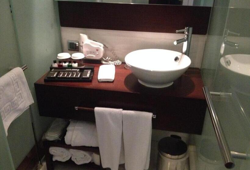 اتاق استاندارد, Samm Bistro Spa