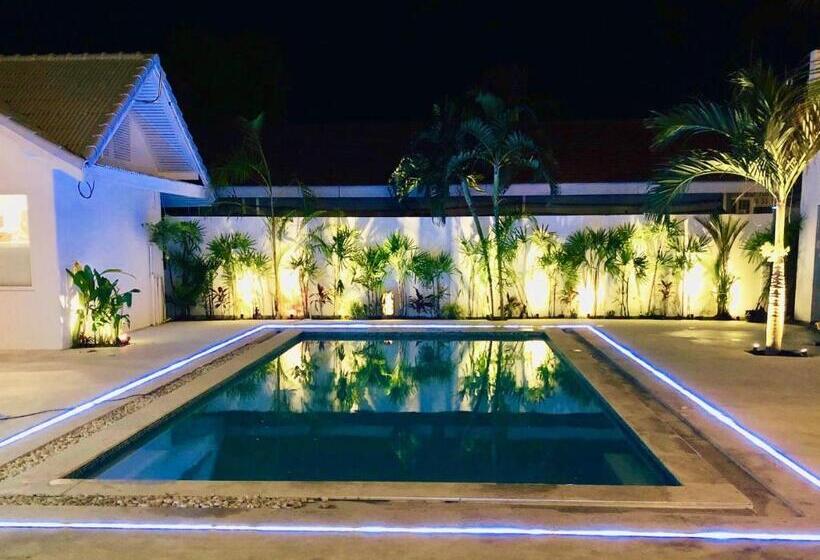 اتاق لوکس خانوادگی, So Kohkoon Beach Resort