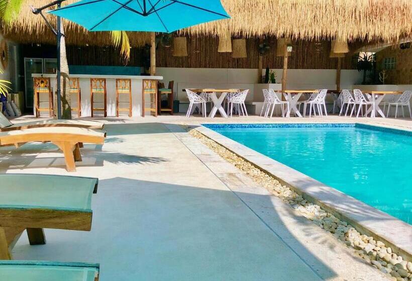 سوییت جونیور با چشمانداز استخر, So Kohkoon Beach Resort