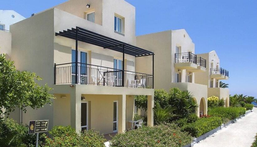 חדר משפחתי נוף לים, Mare Village