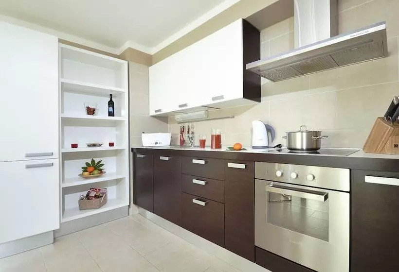 آپارتمان 1 خوابه با بالکن, The Residence Apart