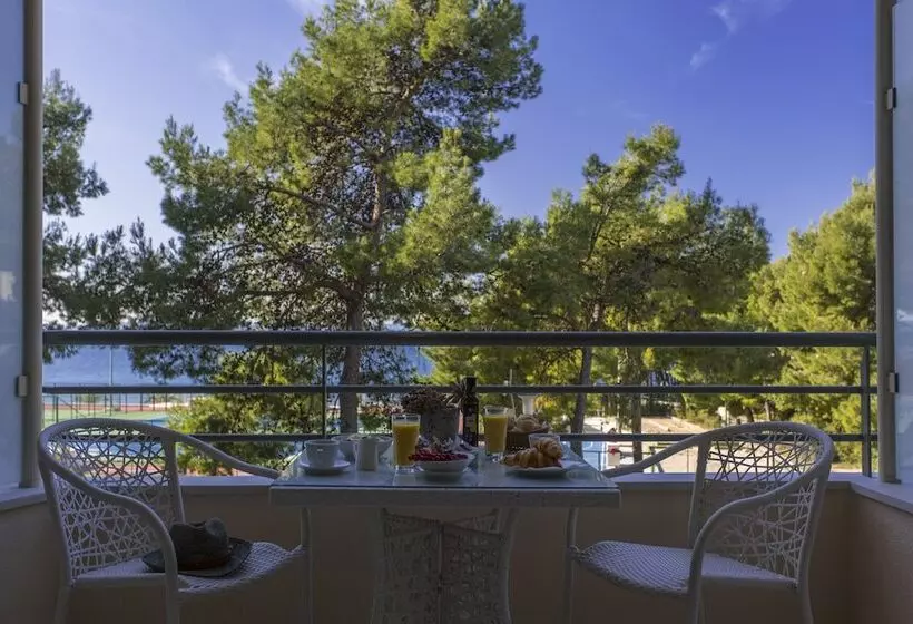 اتاق استاندارد با بالکن, The Residence Apart