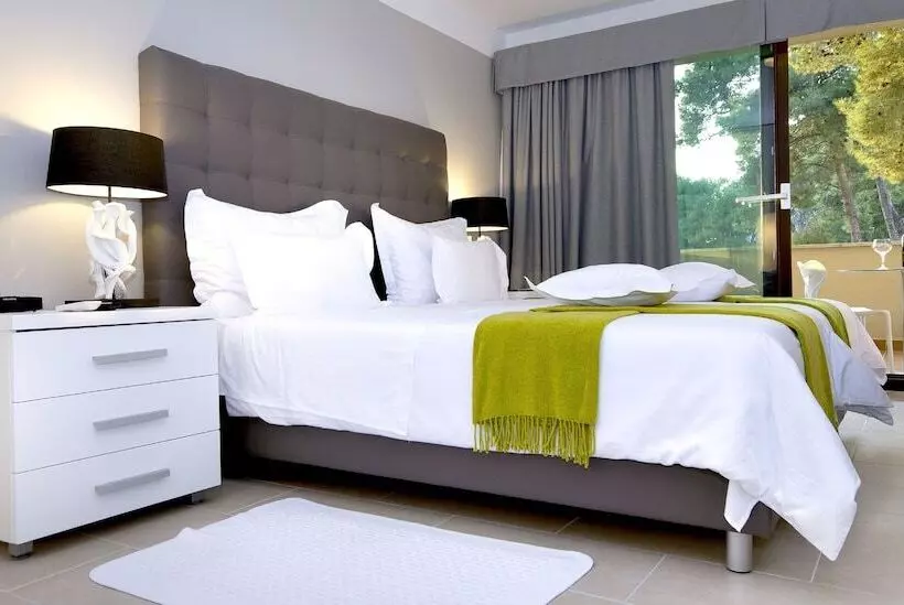 اتاق استاندارد با بالکن, The Residence Apart