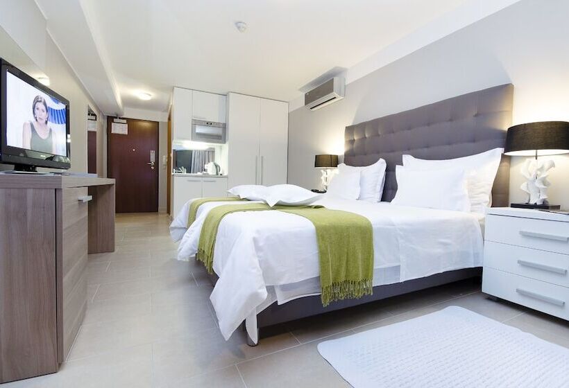 חדר סטנדרט עם מרפסת, The Residence Apart