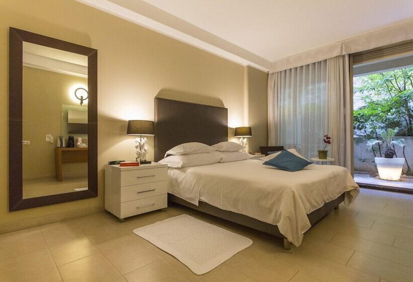 Номер Стандарт с Балконом, The Residence Apart