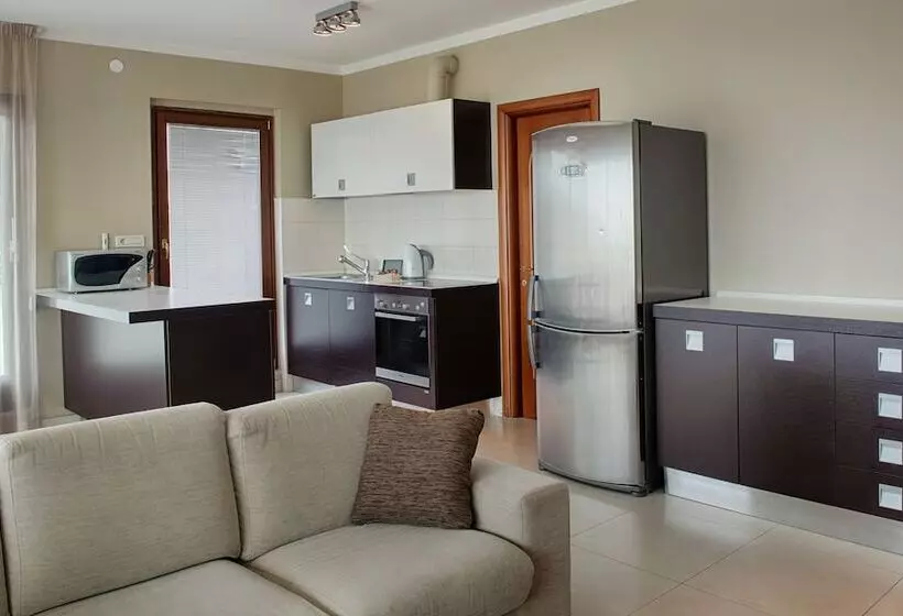 آپارتمان لوکس 2 خوابه, The Residence Apart
