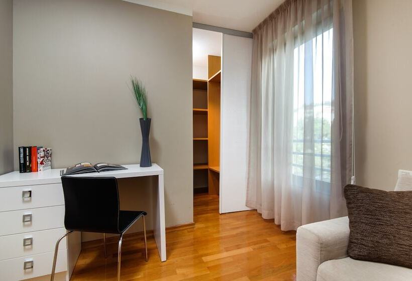 דירת דלוקס 2 חדרי שינה, The Residence Apart