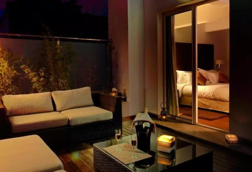 سوییت اجرایی, Park Suites Hotel & Spa Luxury Boutique