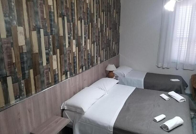 חדר סטנדרט לארבעה, B&b O Maestro